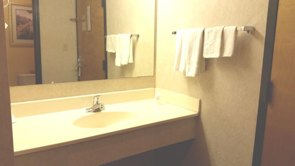 Americas Best Value Inn Ullin Mounds מראה חיצוני תמונה