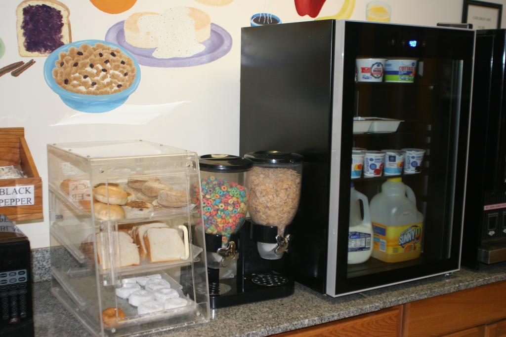 Americas Best Value Inn Ullin Mounds מראה חיצוני תמונה