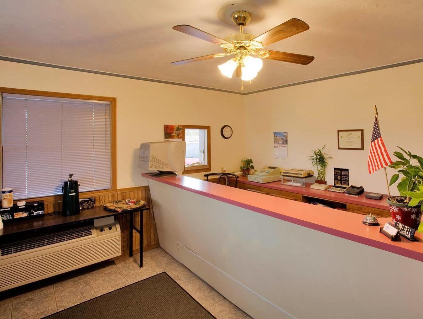 Americas Best Value Inn Ullin Mounds מראה חיצוני תמונה